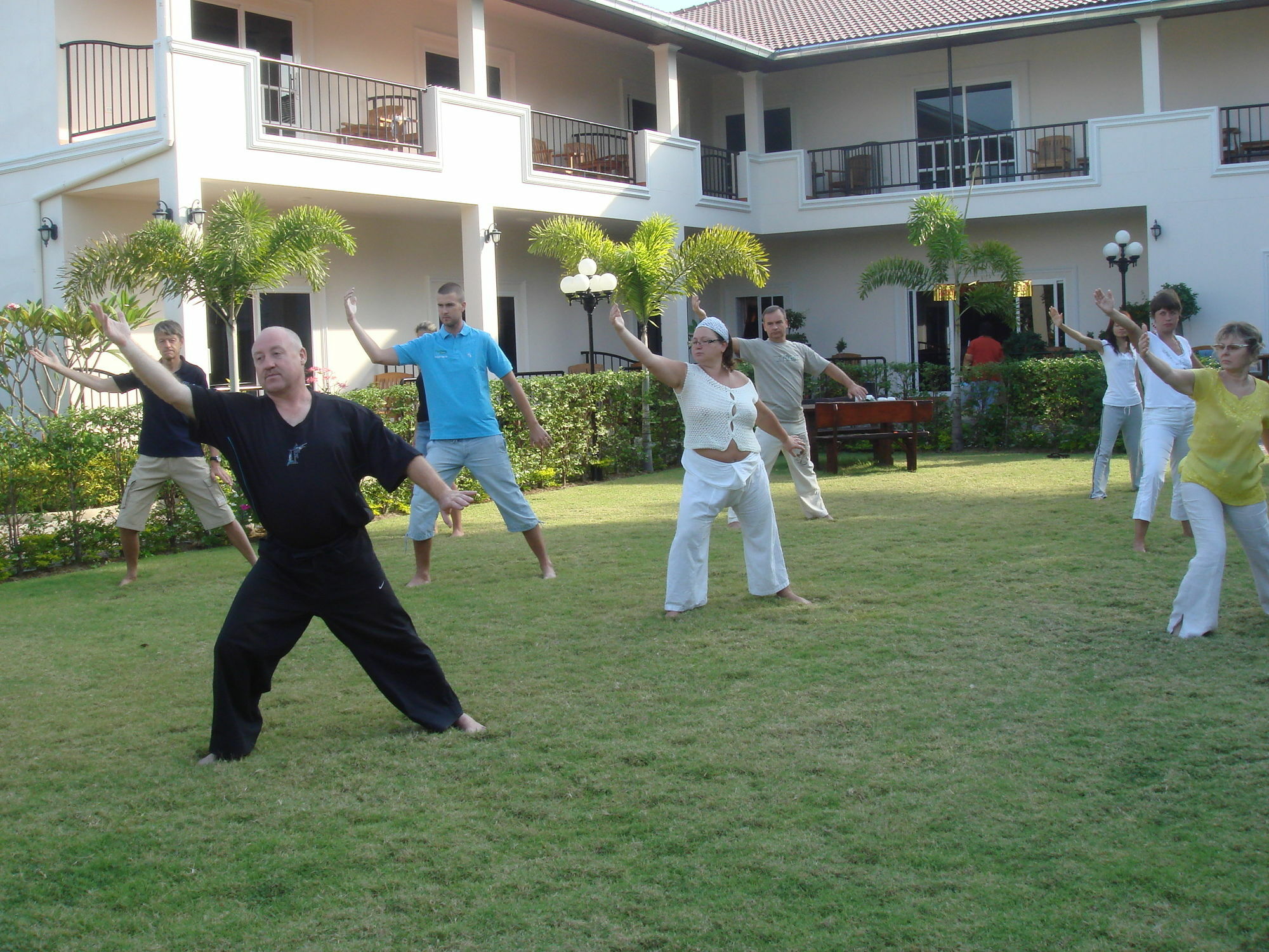 Serene Sands Hotel Bang Lamung Exterior foto